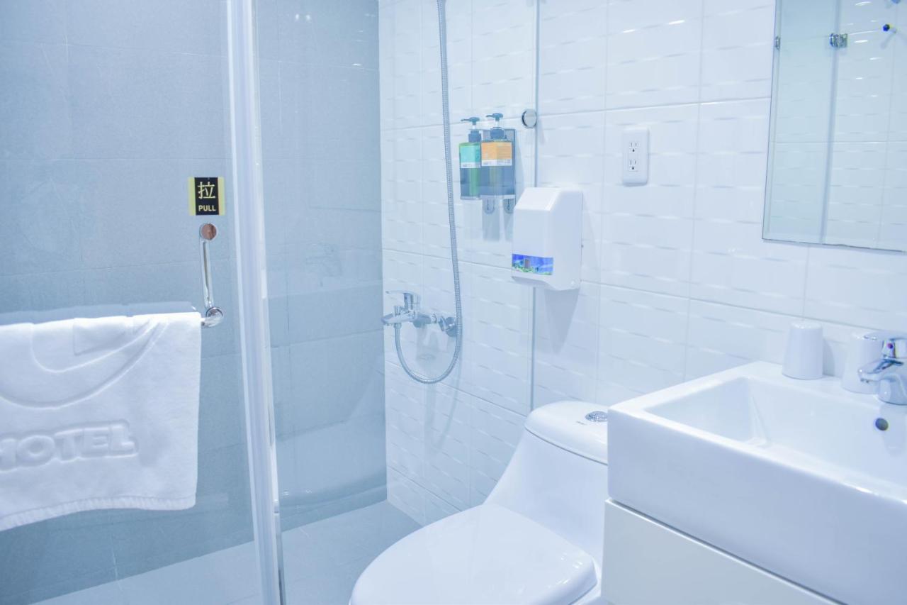 Talmud Business Hotel - Zhongshan تايتشونغ الغرفة الصورة