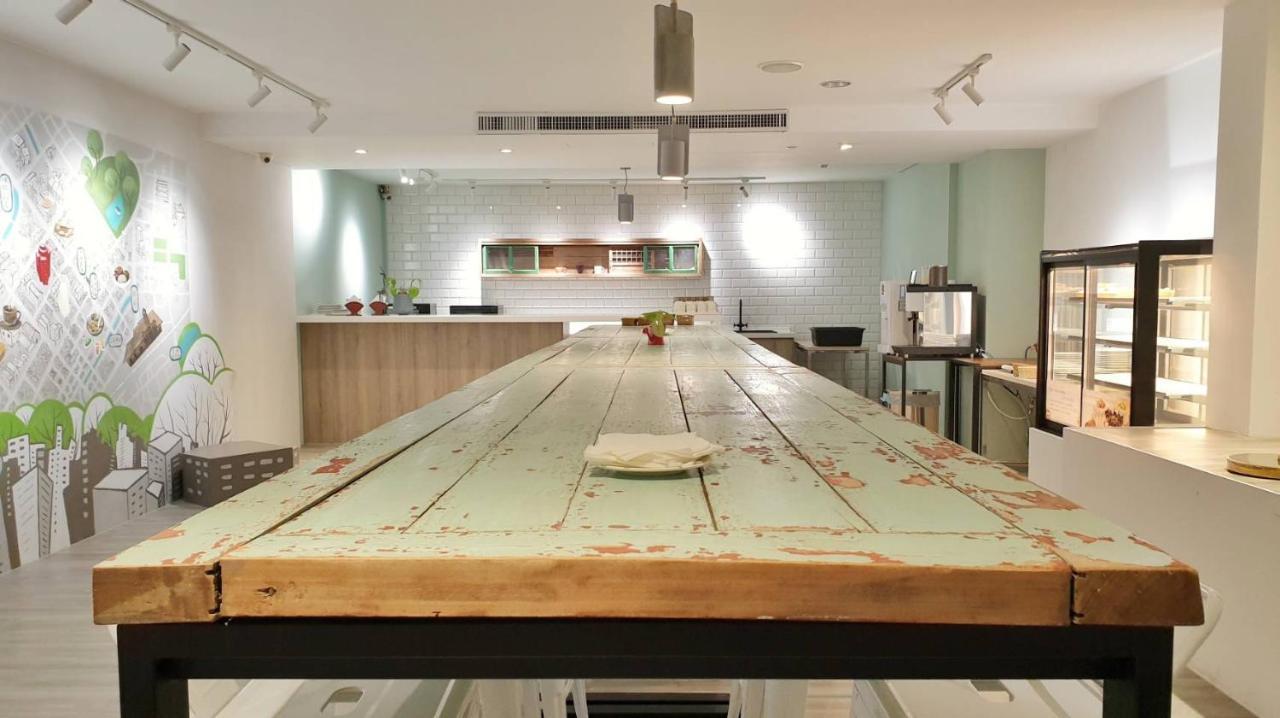 Talmud Business Hotel - Zhongshan تايتشونغ المظهر الخارجي الصورة