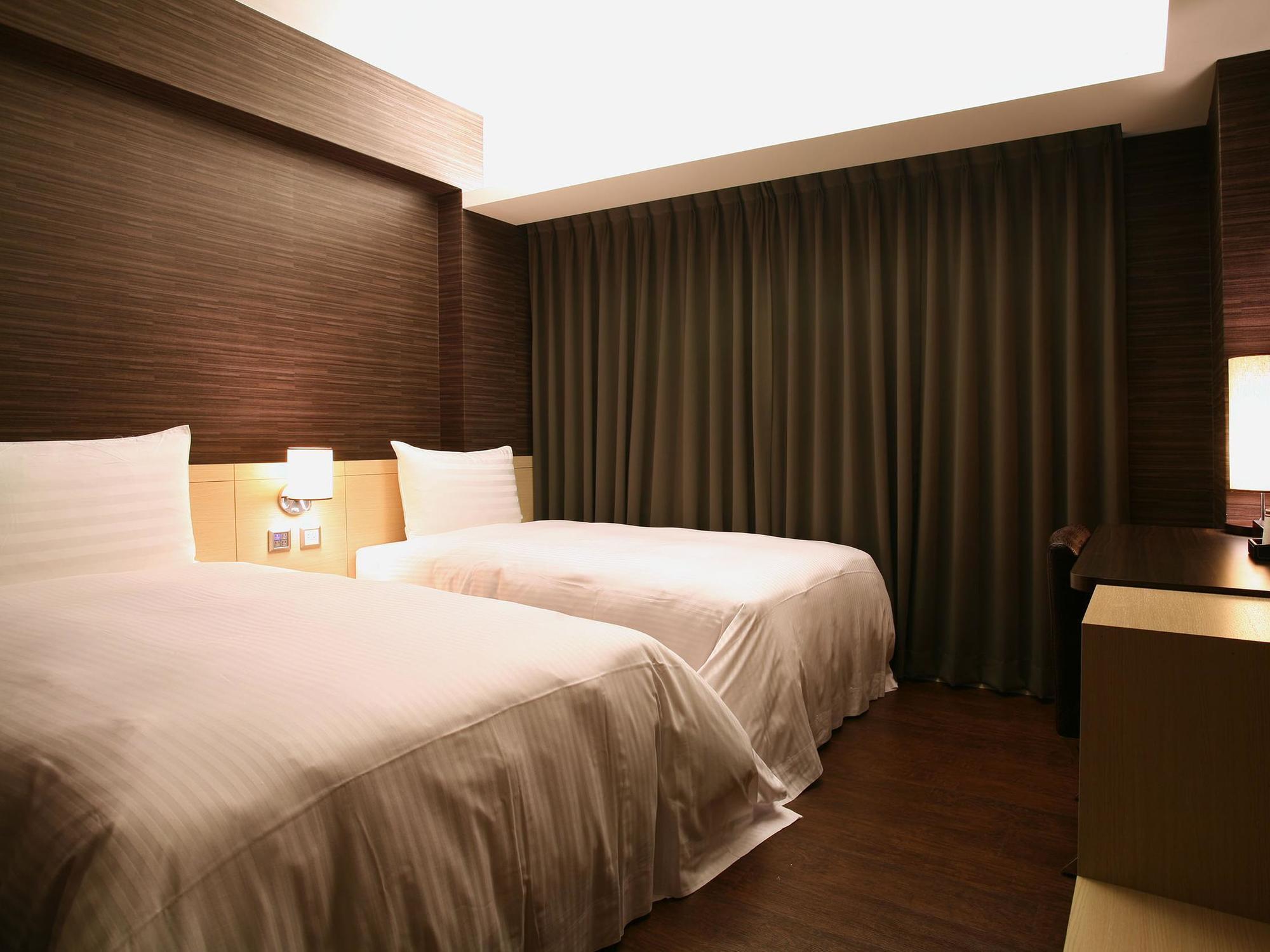 Talmud Business Hotel - Zhongshan تايتشونغ المظهر الخارجي الصورة