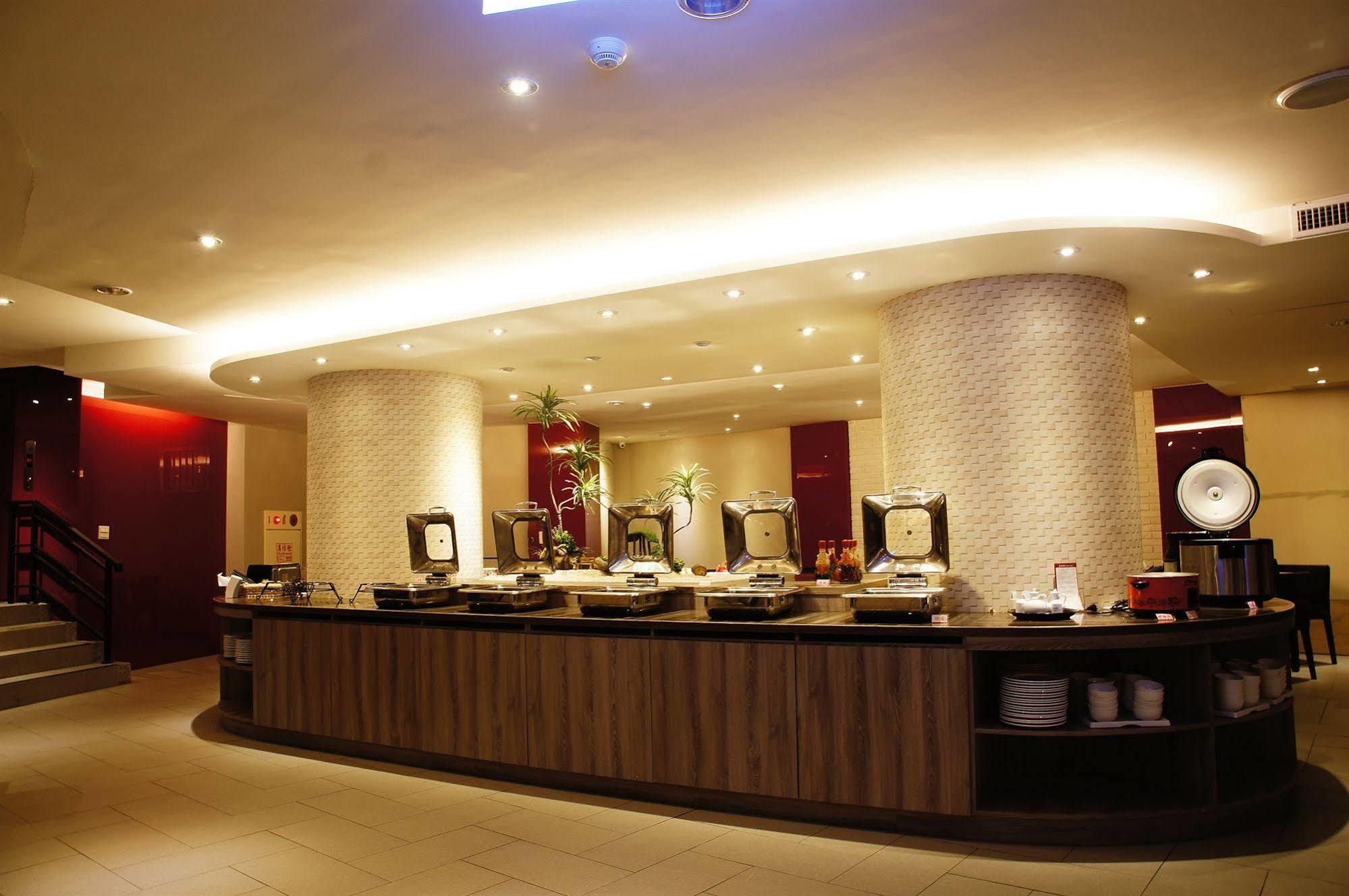 Talmud Business Hotel - Zhongshan تايتشونغ المظهر الخارجي الصورة